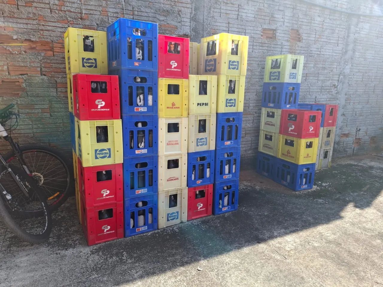 Vende-se 65 grades de litrão 