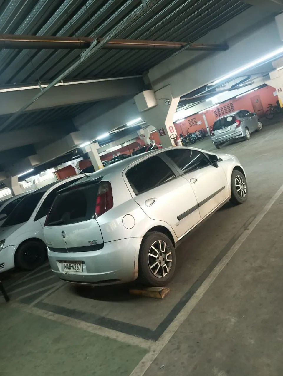 Fiat Punto ELX 1.4 Fire Flex 8V 5P 2010 - Foto 2