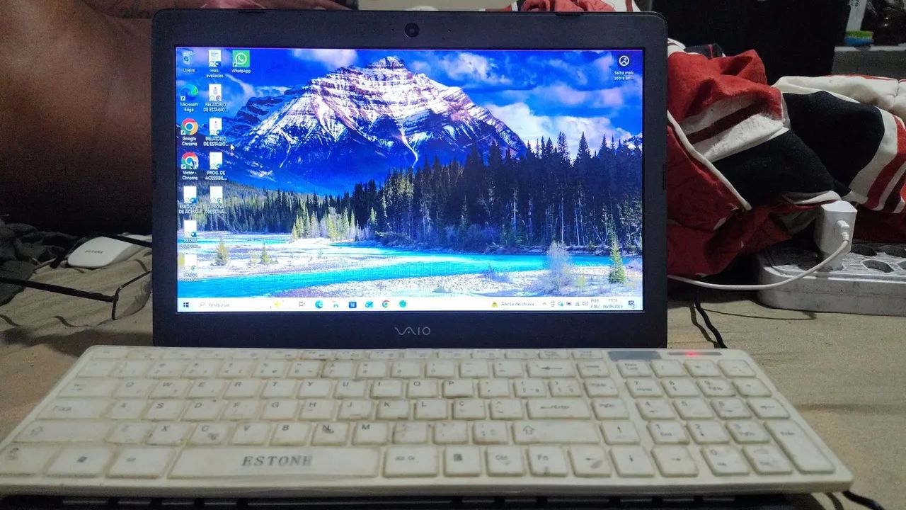 Notebook Vaio i3 - Venda ou troca por celular - Foto 3