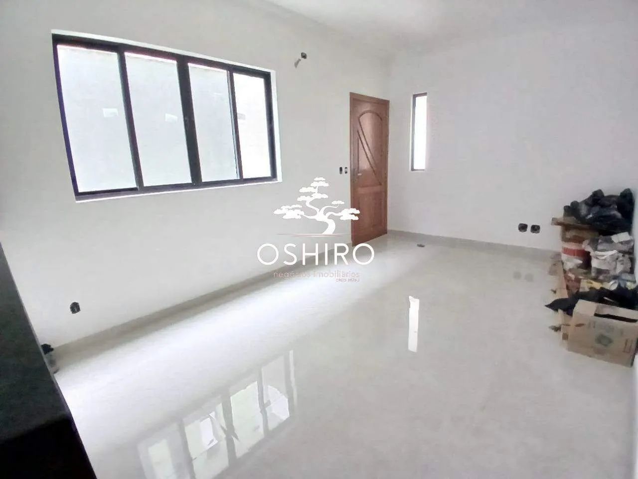 Casa sobreposta baixa - Embaré - Santos