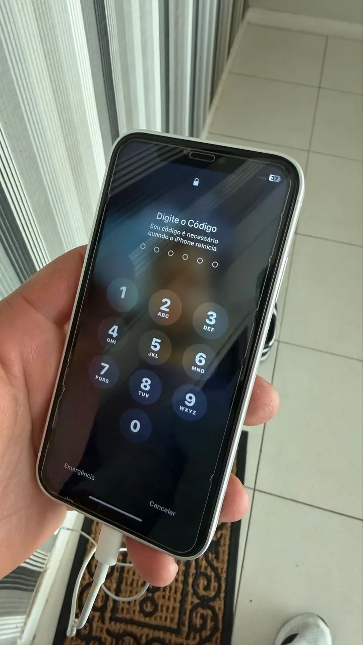 iPhone XR 128 sabor 17 pro  - Foto 2