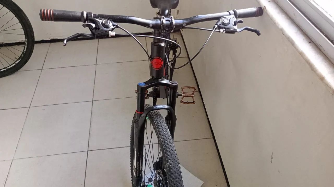 Bicicleta aro29 - Foto 4