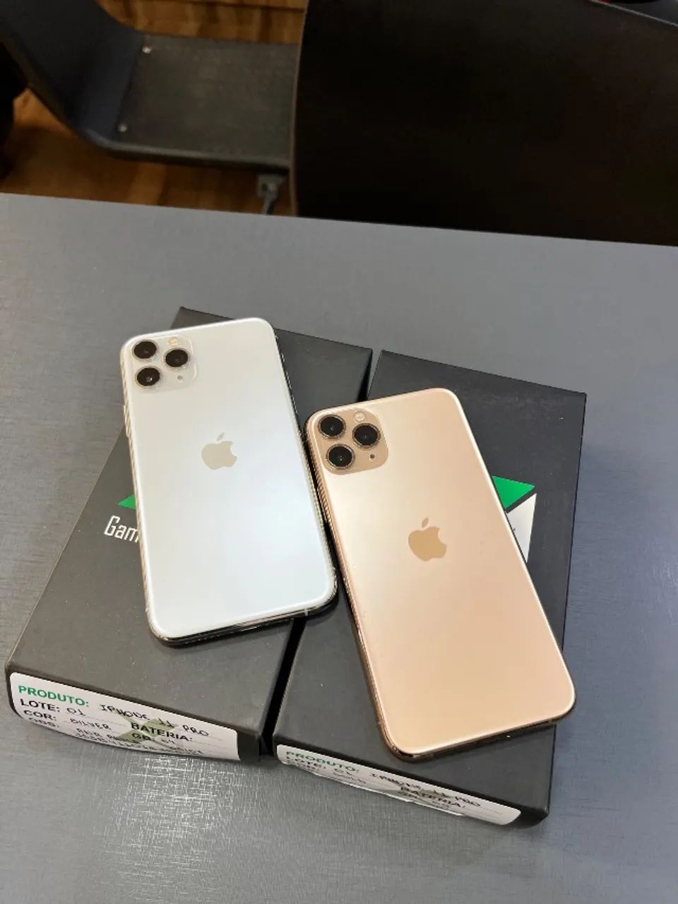 iPhone 11 PRO 64GB - PRATA E DOURADO NA X1