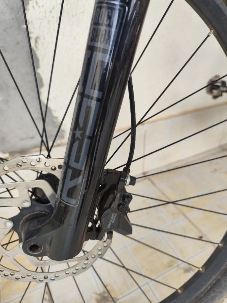 Bicicleta Absolute Wild Boost 29 - excelente estado - Foto 4