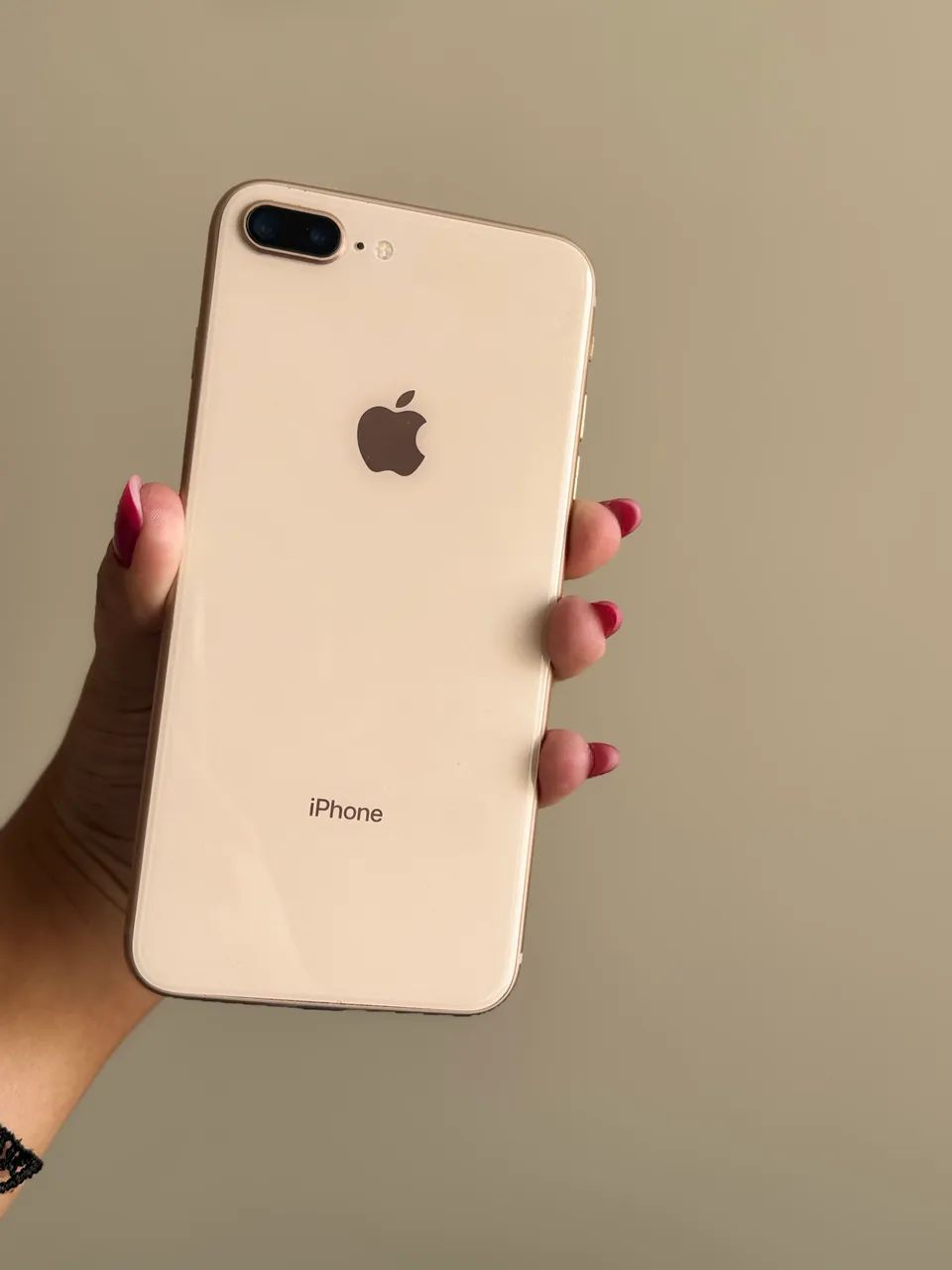 iPhone 8 Plus Gold  - Foto 2