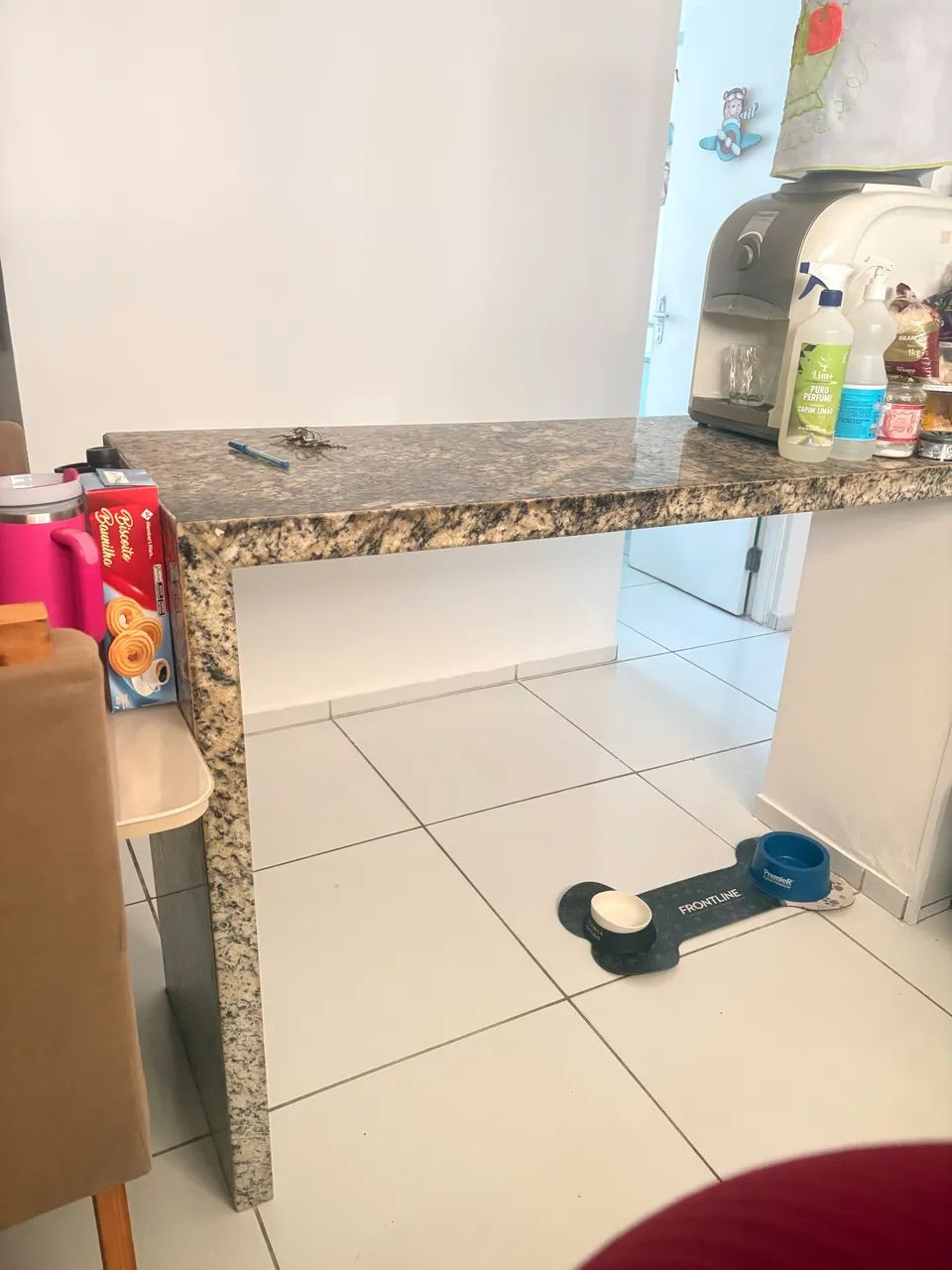 Vendo pia de  mármore com Cuba + balcão  - Foto 2