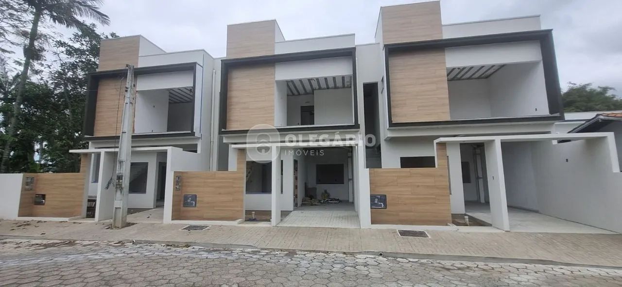 Sobrado Geminado - Centro - Foto 2