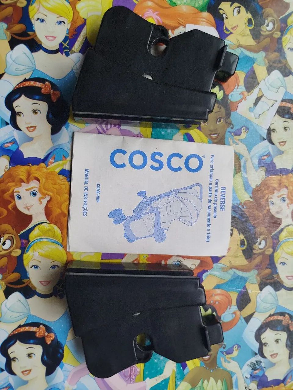 Encaixe de bebê conforte reverse COSCO.