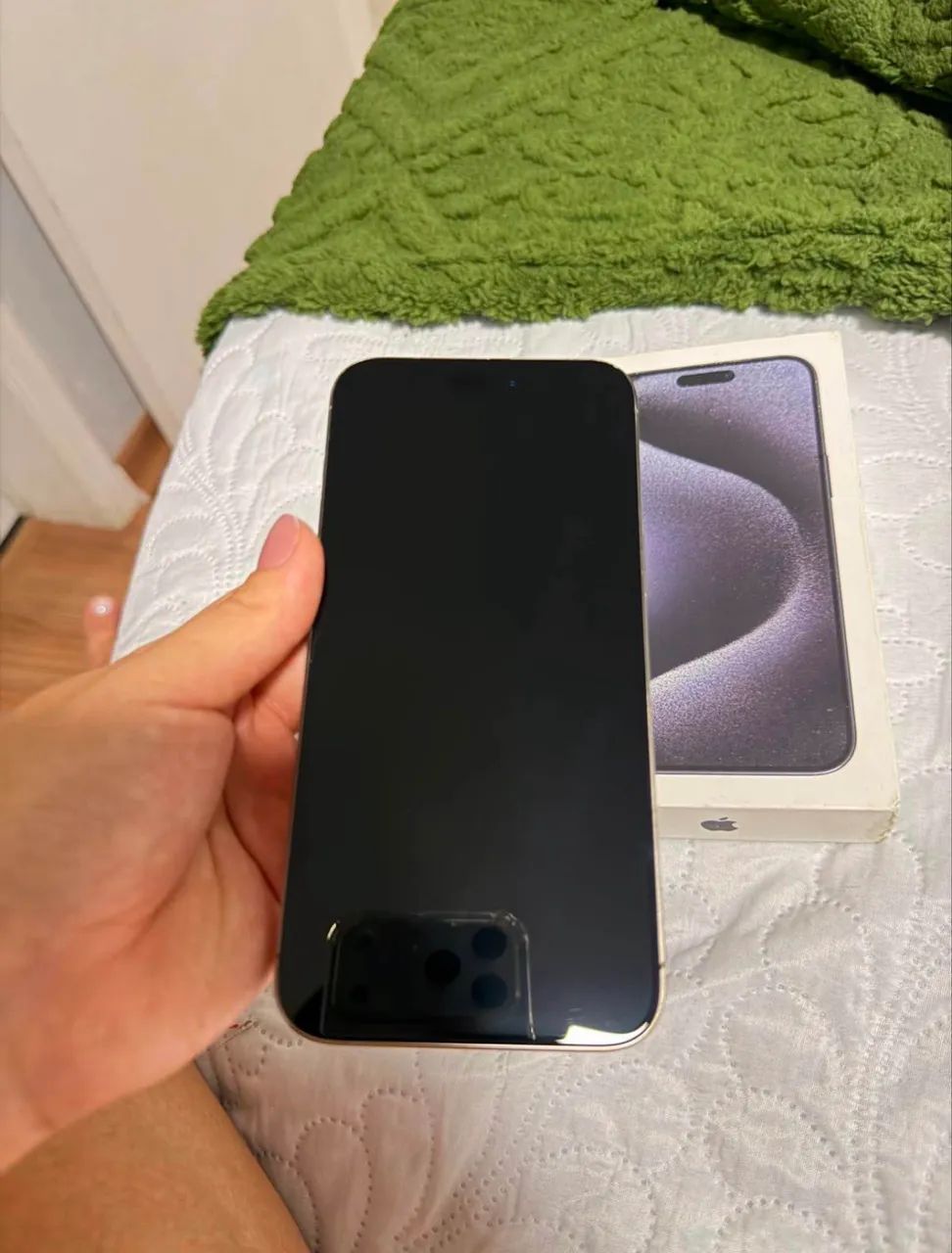 iPhone 15 Pro Max - 256gb SILVER - Foto 3
