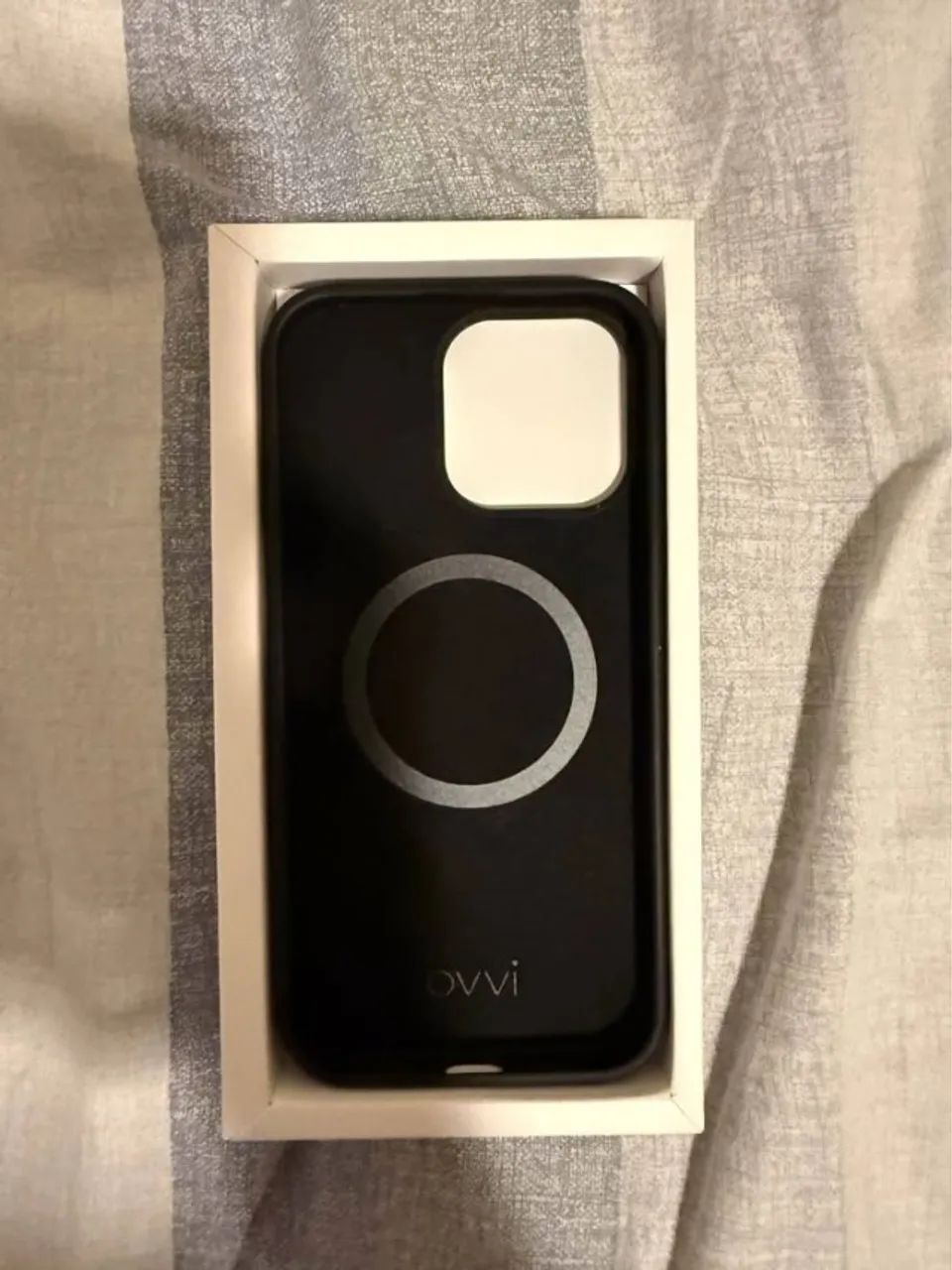 Capa Ovvi silicone iPhone 16 pro max  - Foto 3