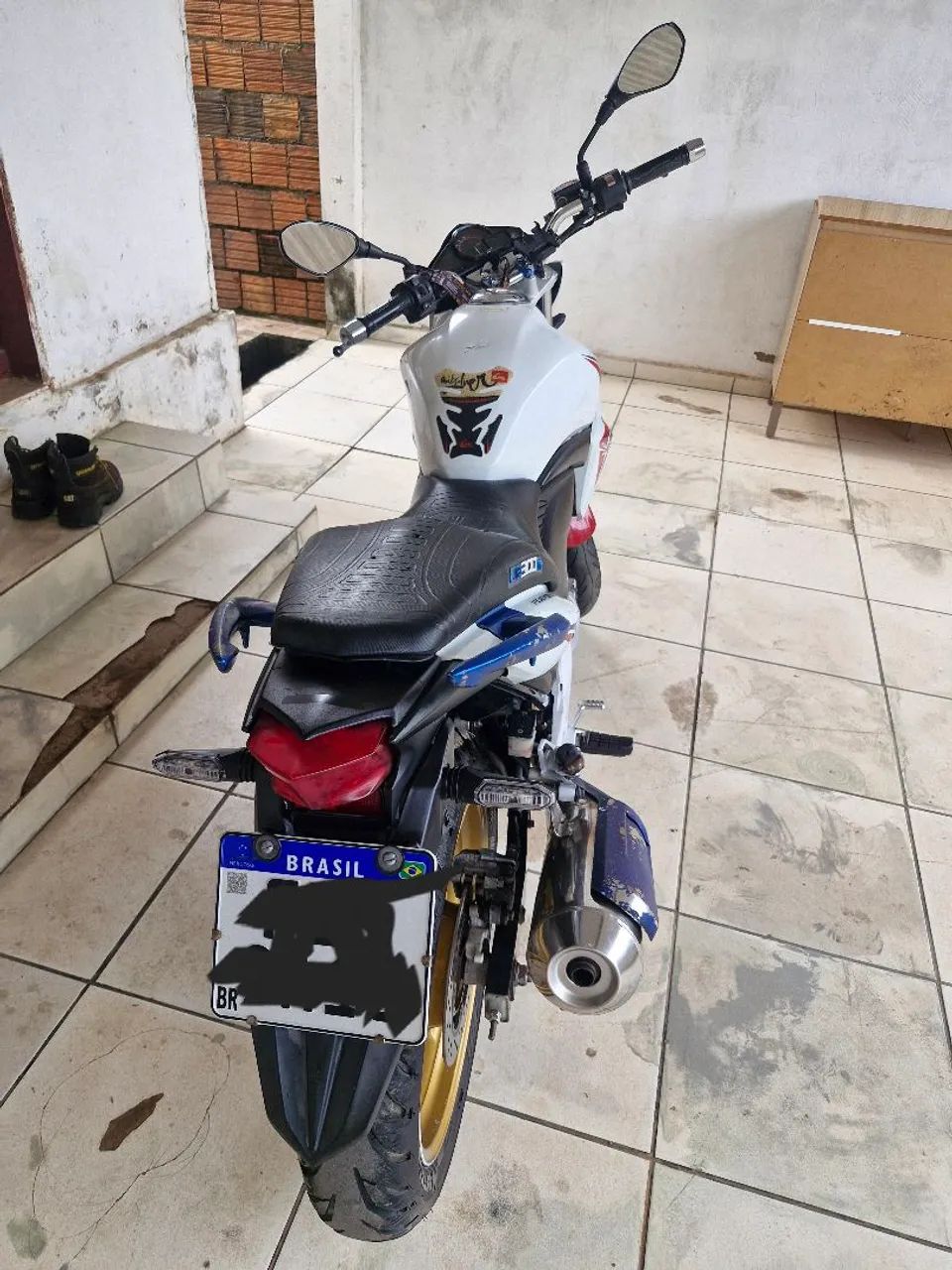 Vendo uma CB 300r