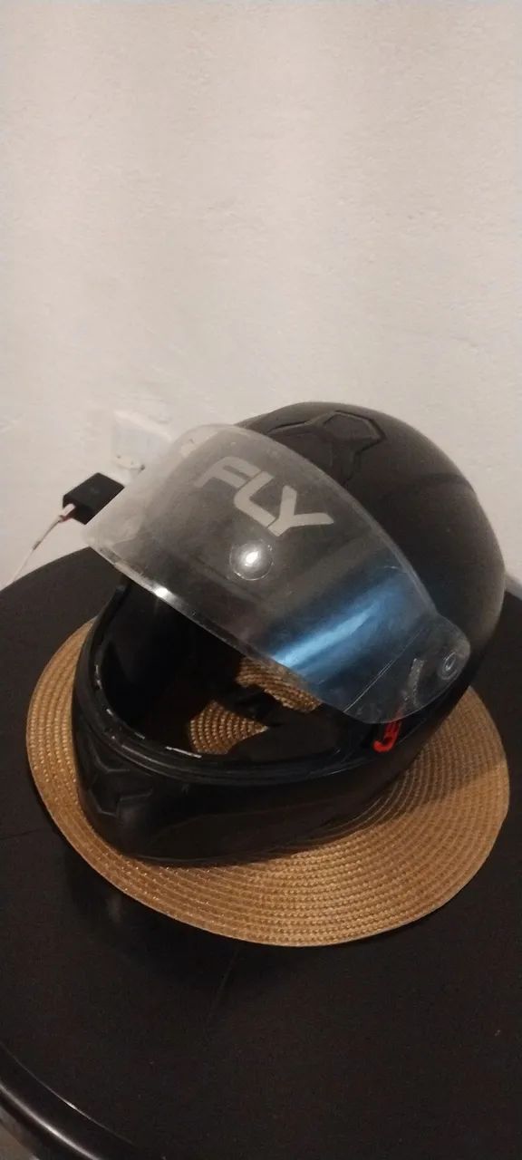 Capacete em excelente estado  - Foto 2