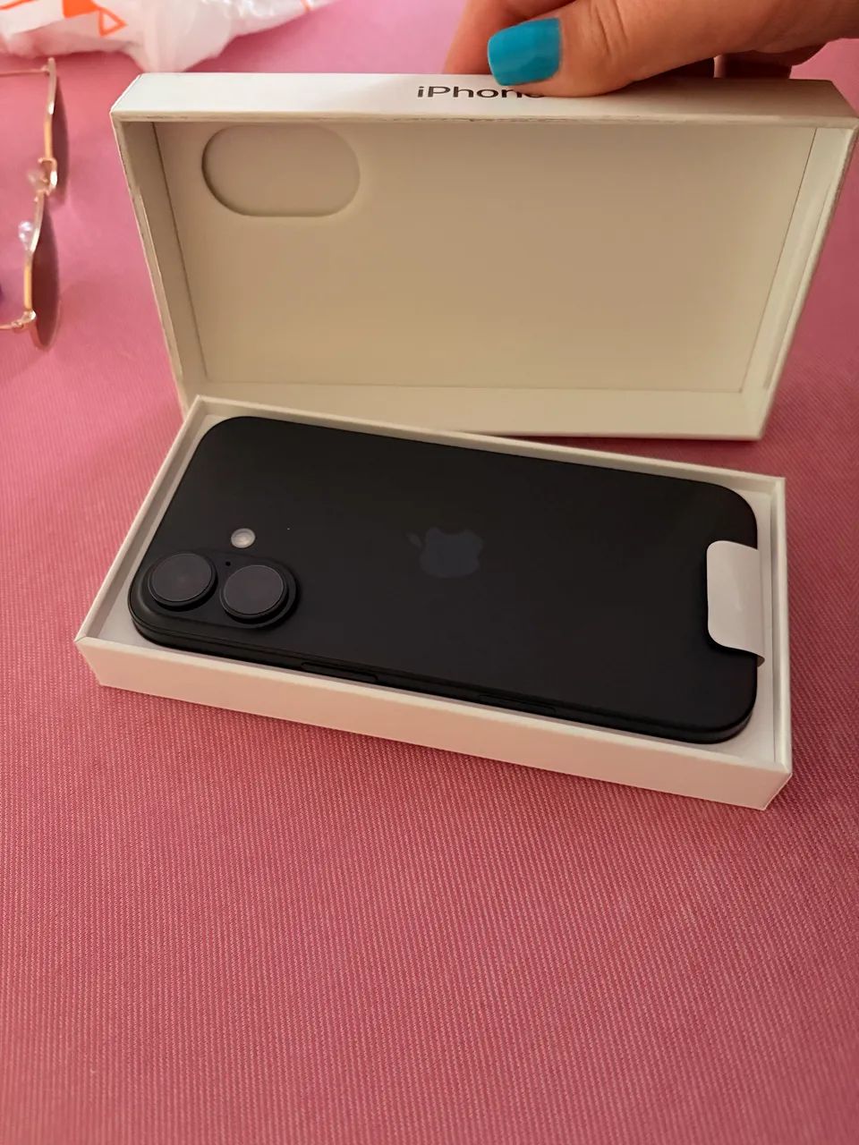iPhone 16  - Foto 2