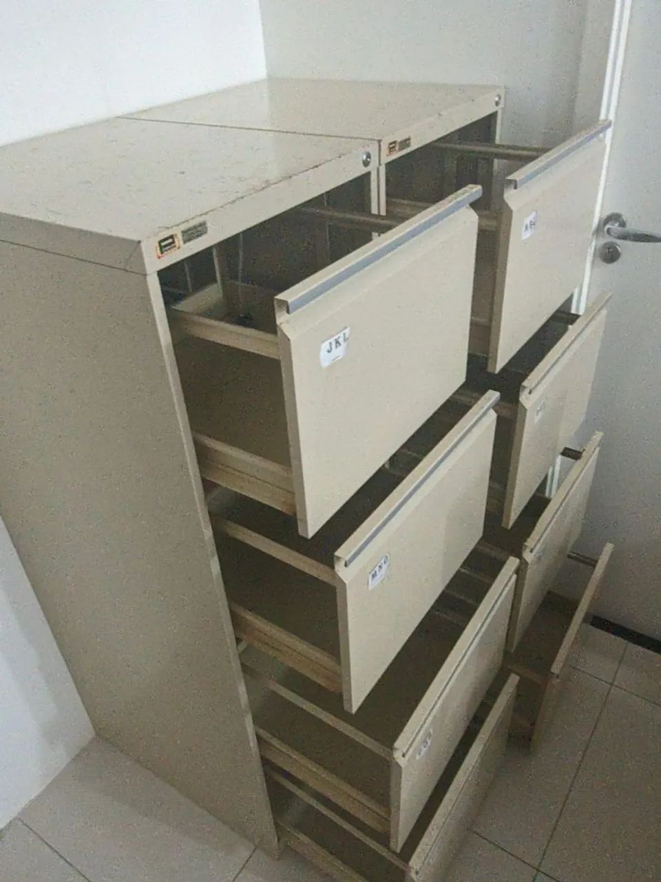 ARQUIVO DE AÇO PARA ESCRITÓRIO  - Foto 5