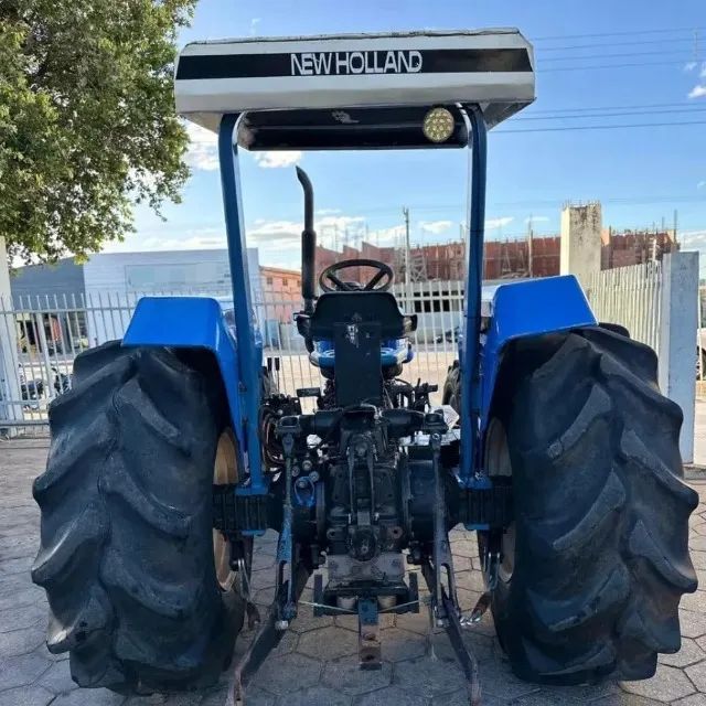 TRATOR NEW HOLLAND 8030 - Foto 4