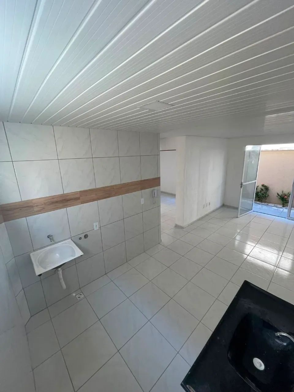 ALUGA-SE APARTAMENTO ITAITINGA  - Foto 5