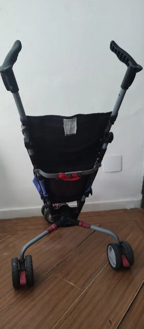 Vendo carrinho de bebê 