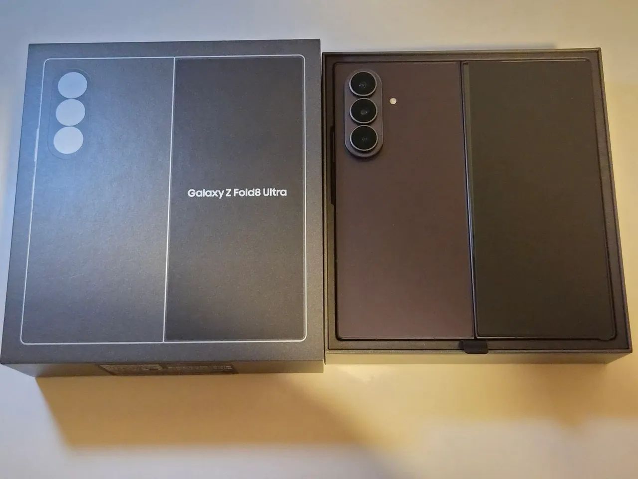 Galaxy Z fold8 ultra 512gb jetblack  - Foto 3