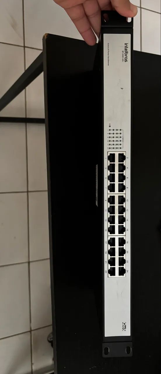 Switch Intelbras 24 Portas