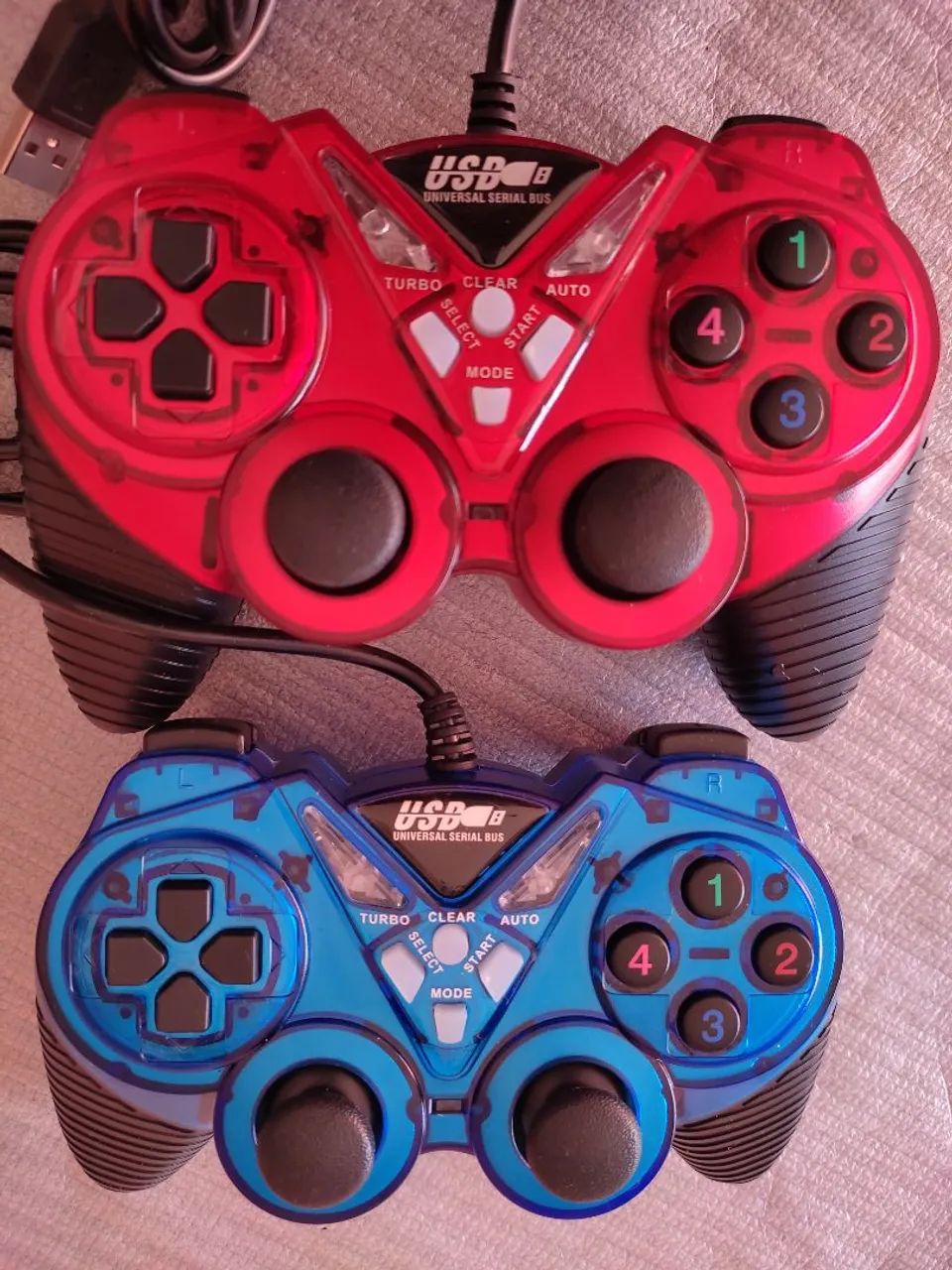 Controle usb novo dos Transformers tenho 3 cores!