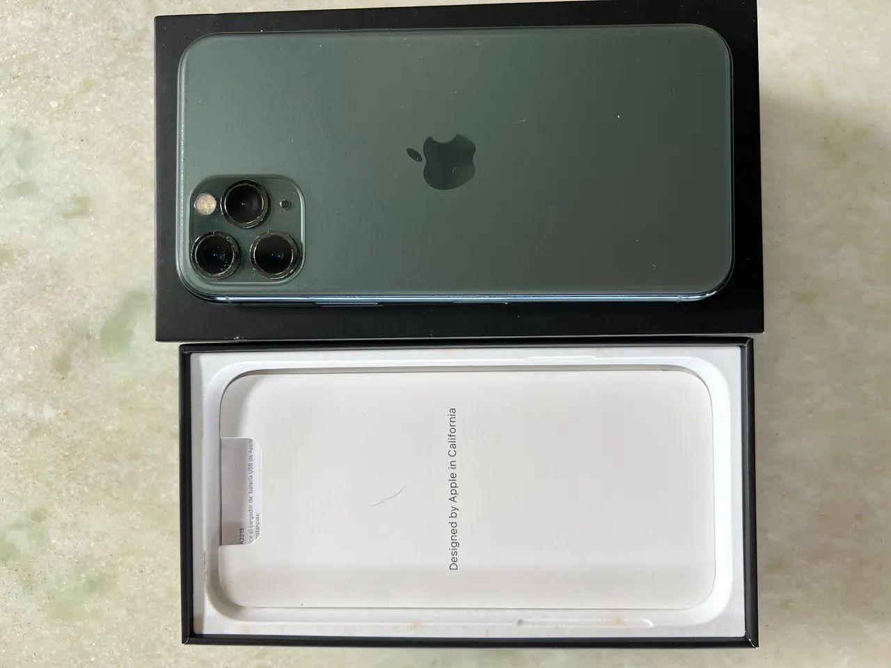 iPhone 11, 64gb carregador original, bateria original nova, com capa - Foto 5