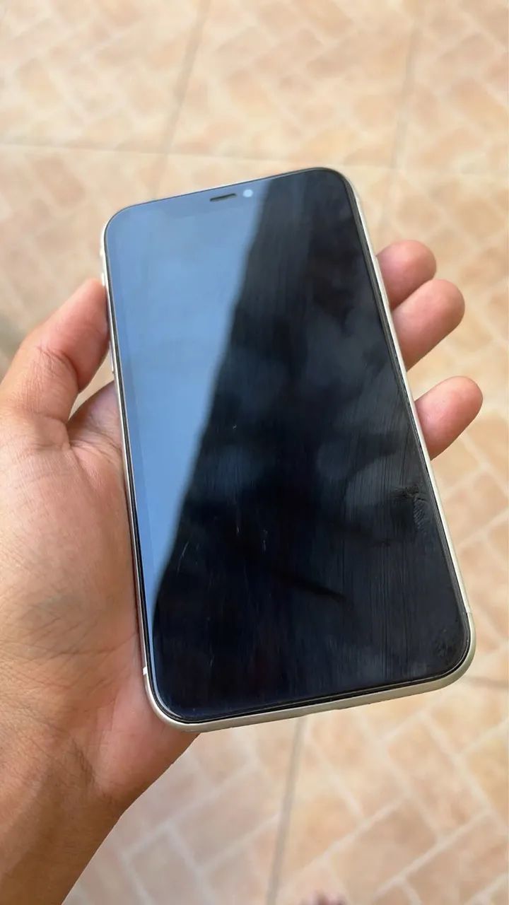 IPHONE 11 - 64GB - Foto 4
