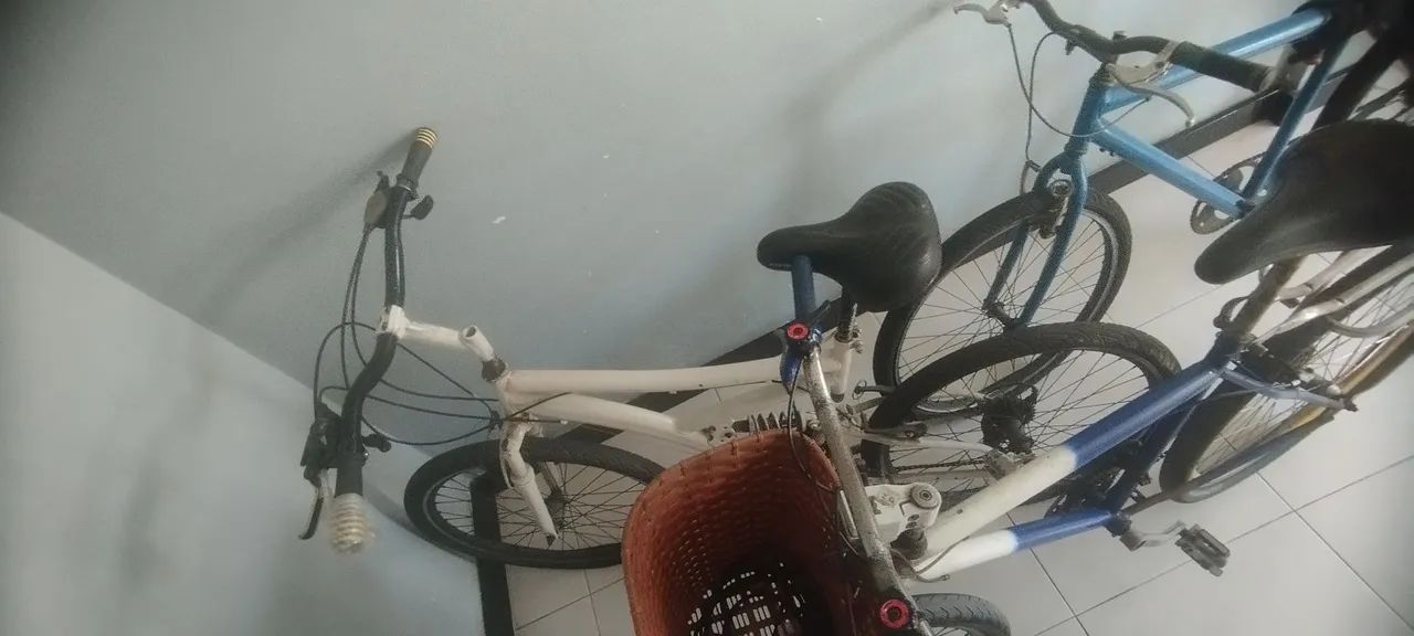 Três bicicleta  - Foto 2