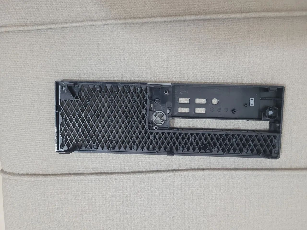 Painel Frontal grade Optiplex 3040 - Foto 3