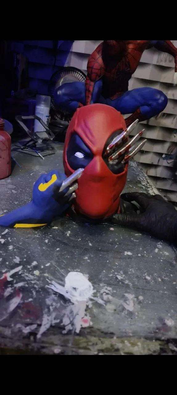 Deadpool vs Wolverine  - Foto 4