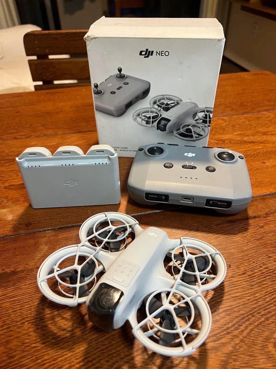 DJI NEO COMBO FLY MORE