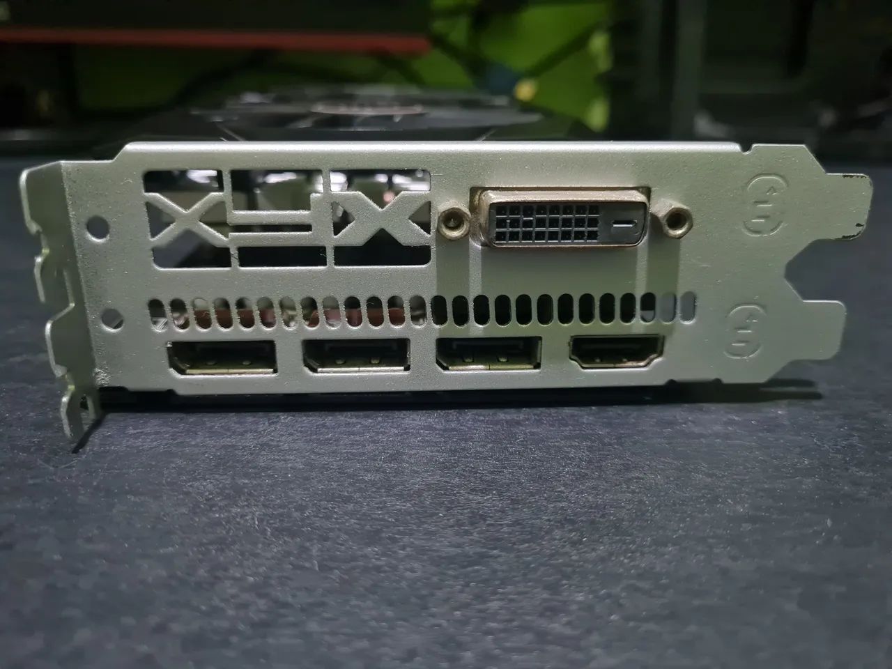 RX570 4GB XFX. - Foto 3