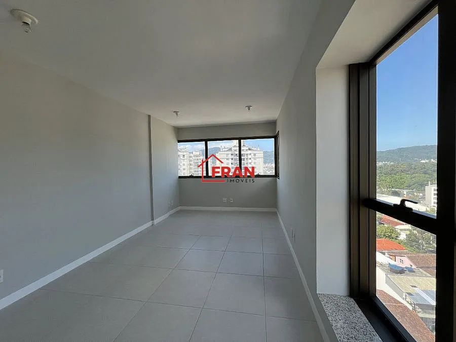 Sala comercial 25,2m² Bairro Trindade,Andar alto vista livre - Foto 2