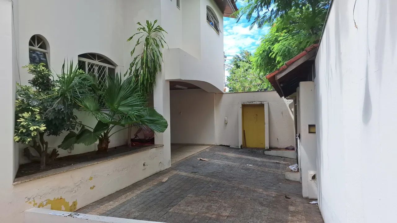 Sobrado com 3 Quartos à venda, 310m² - Jardim Icatu