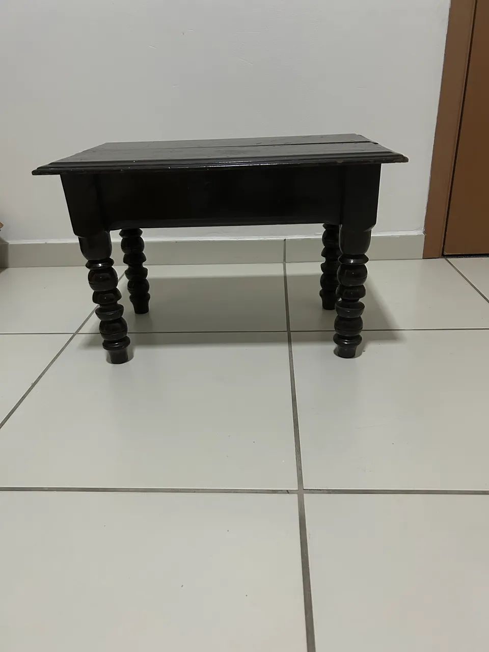 Mesinha de madeira  - Foto 2