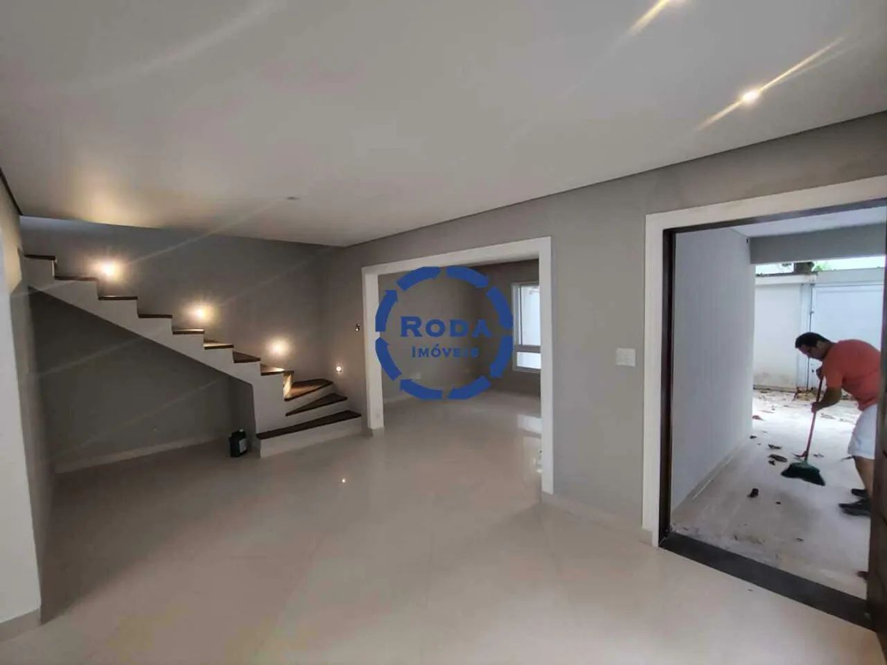 Excelente Triplex no Bairro da Aparecida l! - Foto 4