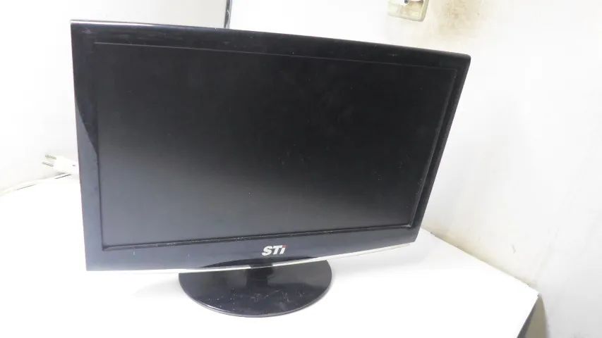 Monitor STI 18,5 Polegadas Mlc 1941w Vga Lcd