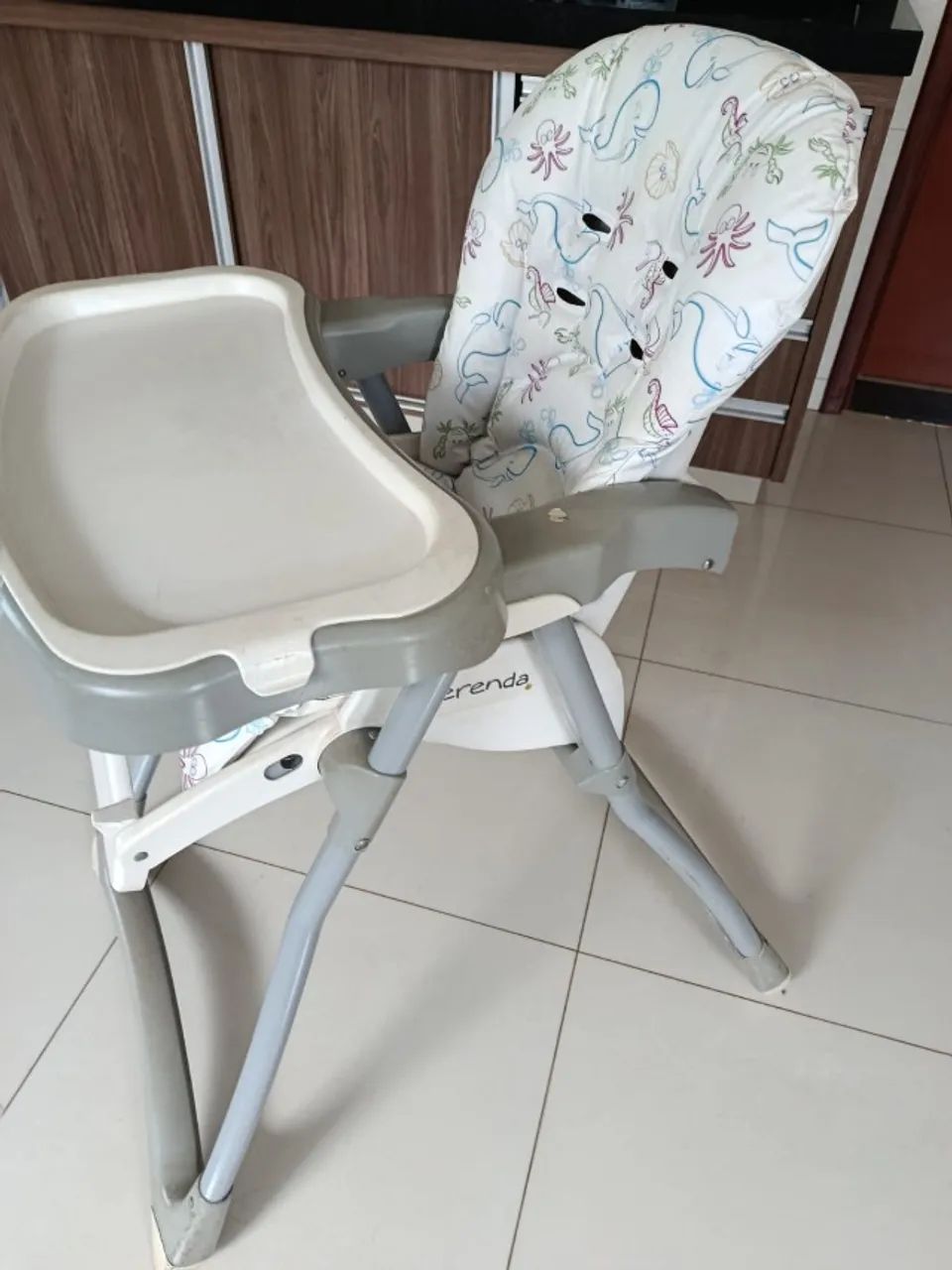 Cadeirão de alimentação de bebê 