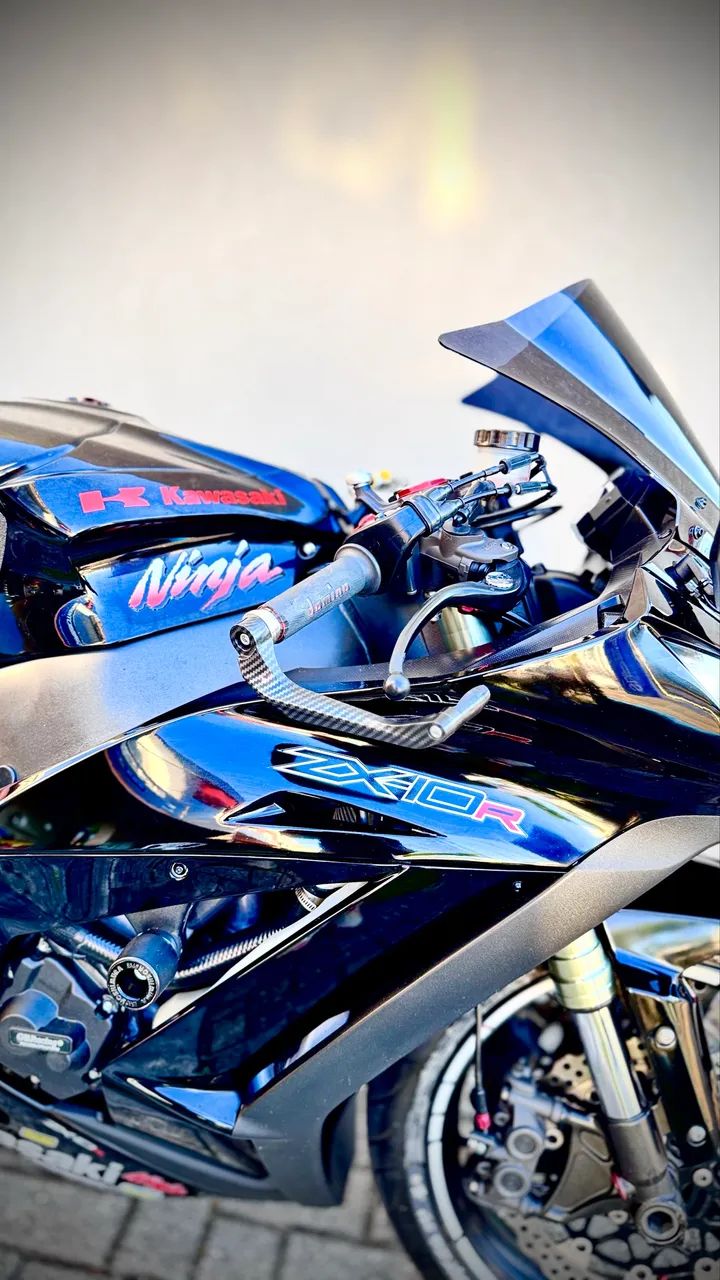 鯉　１０尾 Kawasaki Zx-10/ Zx-10r 1000cc 2011 - 1499145611 | OLX