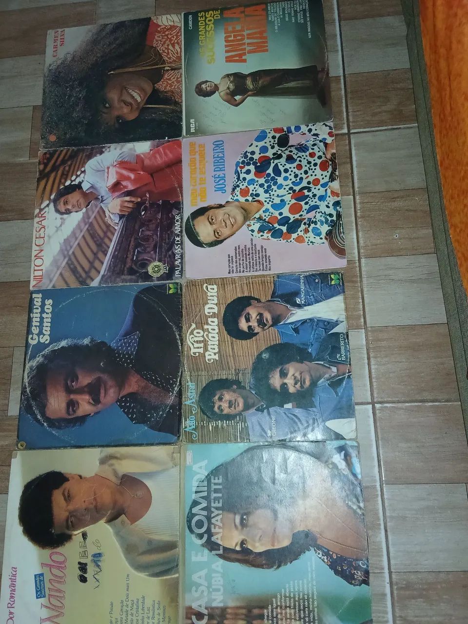 Discos antigos pra venda no precinho