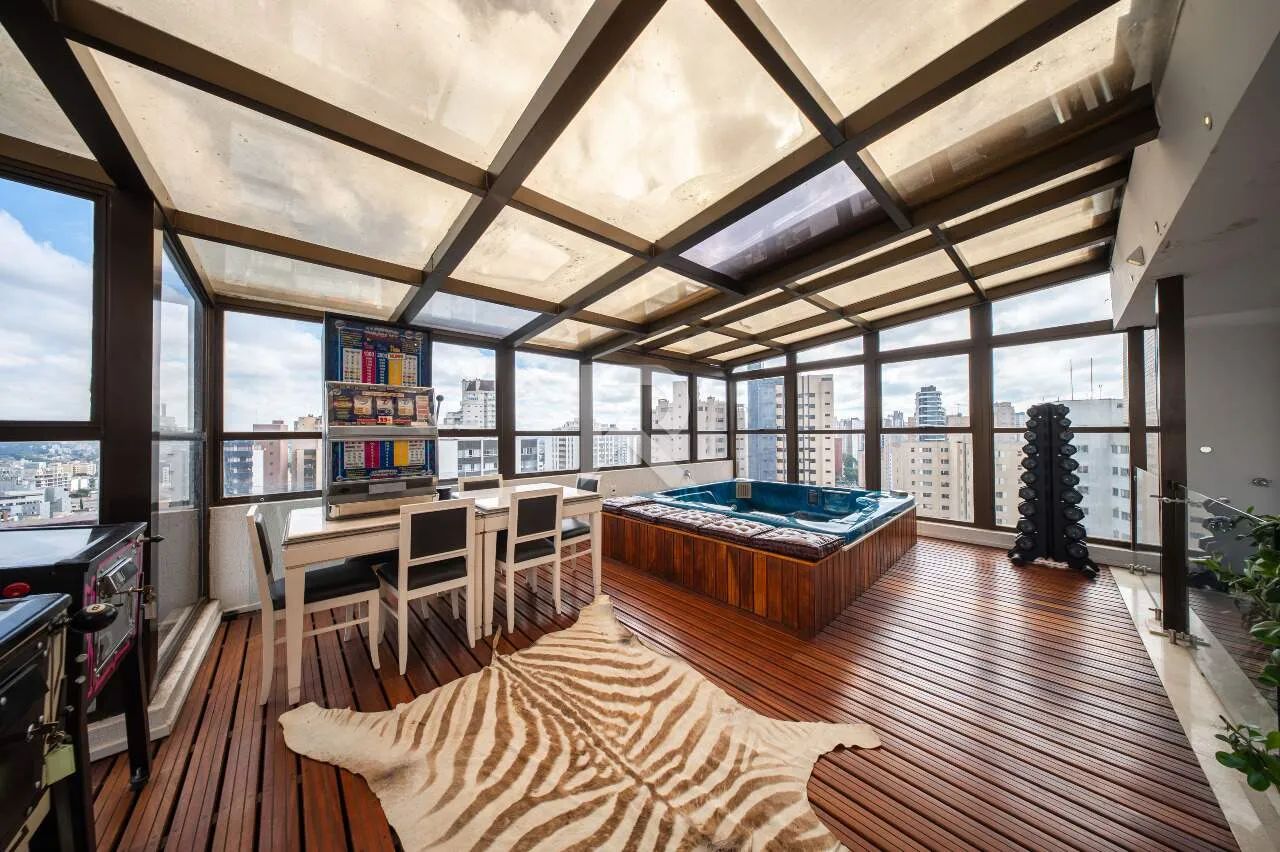 Cobertura Semi Mobiliada com Deck, Jacuzzi, 3 quartos e 221m2 para locação - Água verde, C - Foto 9