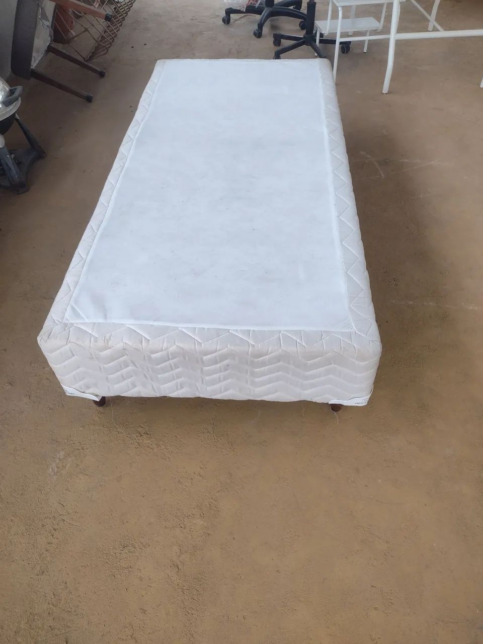 Cama box solteiro 