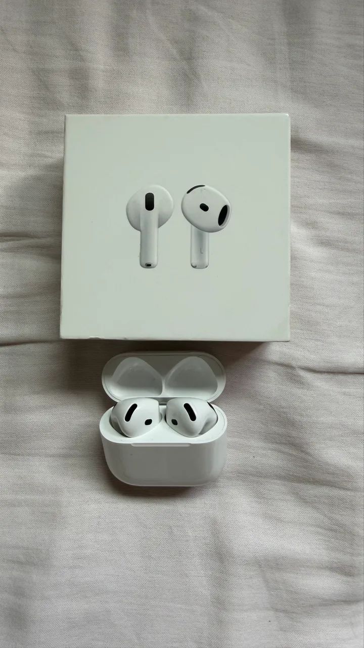 AirPods 4