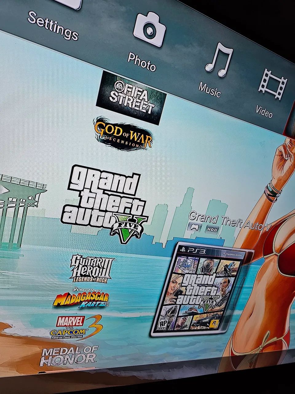 VENDO PS3 SLIM NOVO , DESTRAVADO  - Foto 2