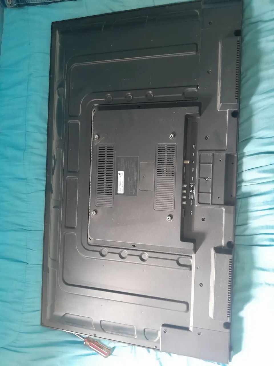 Tv philco 32 polegadas com defeito - Foto 2