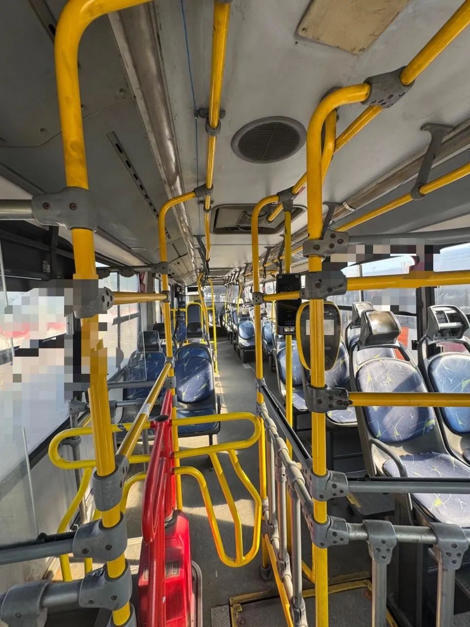 Onibus urbano 2016 com ar - Foto 6