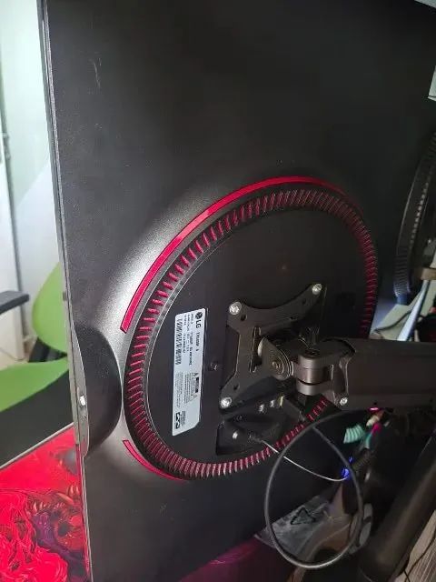 Monitor Gamer LG Ultragear 27" 144hz  - Foto 3