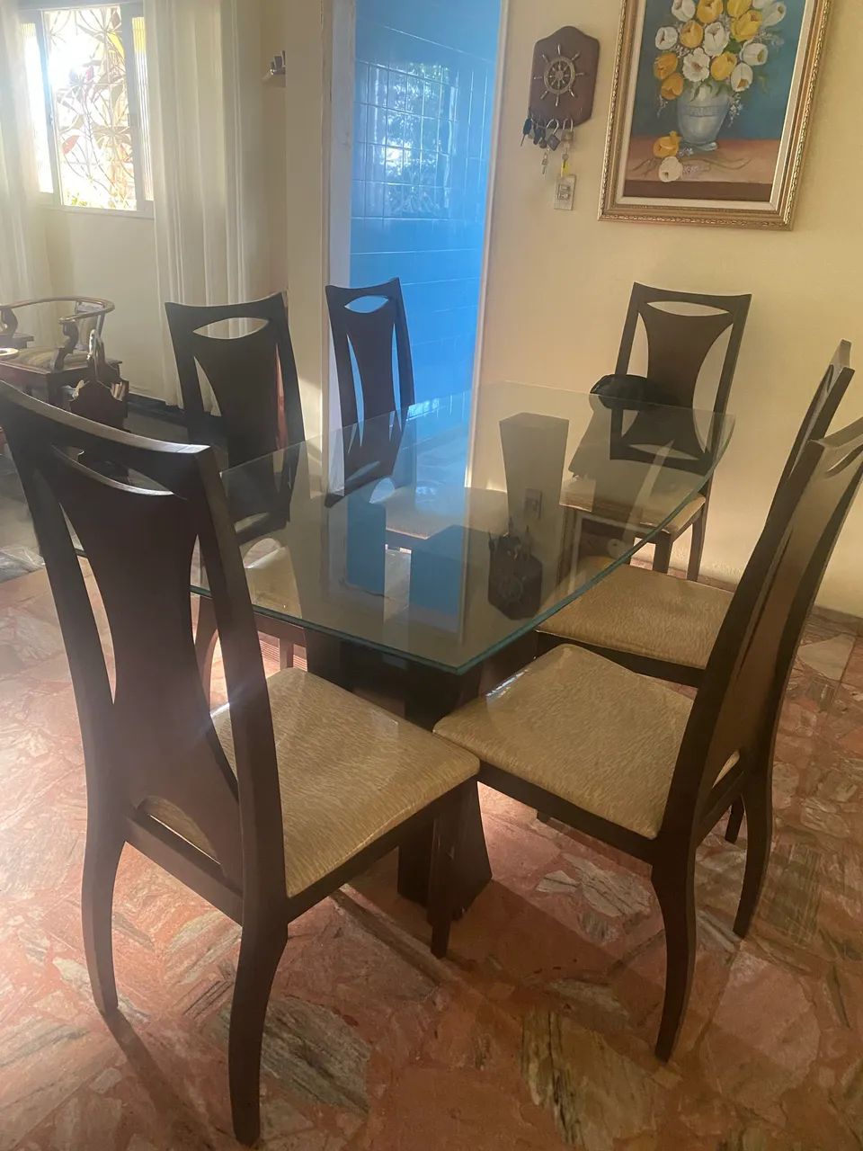 Mesa de madeira com tampa de vidro  - Foto 3
