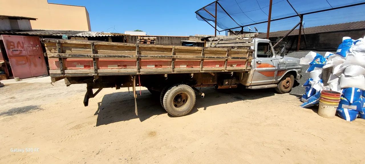 Vendo f4000 - Foto 2