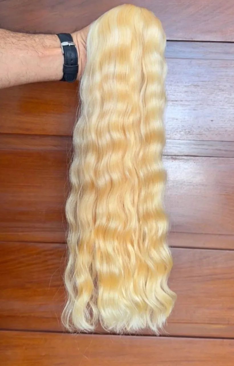 Cabelo loiro pérola do sul- ondulado 