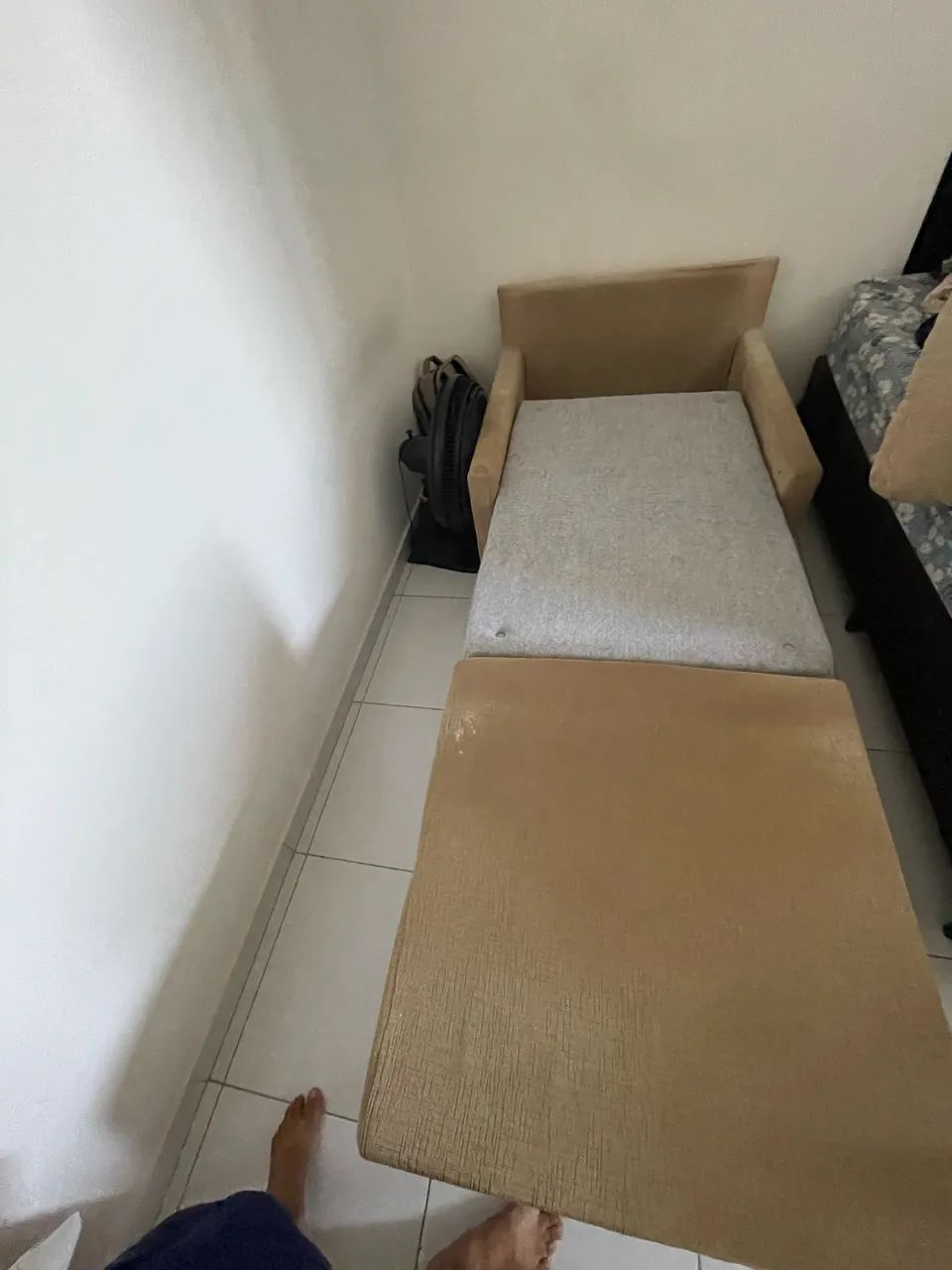Poltrona que vira cama  - Foto 5